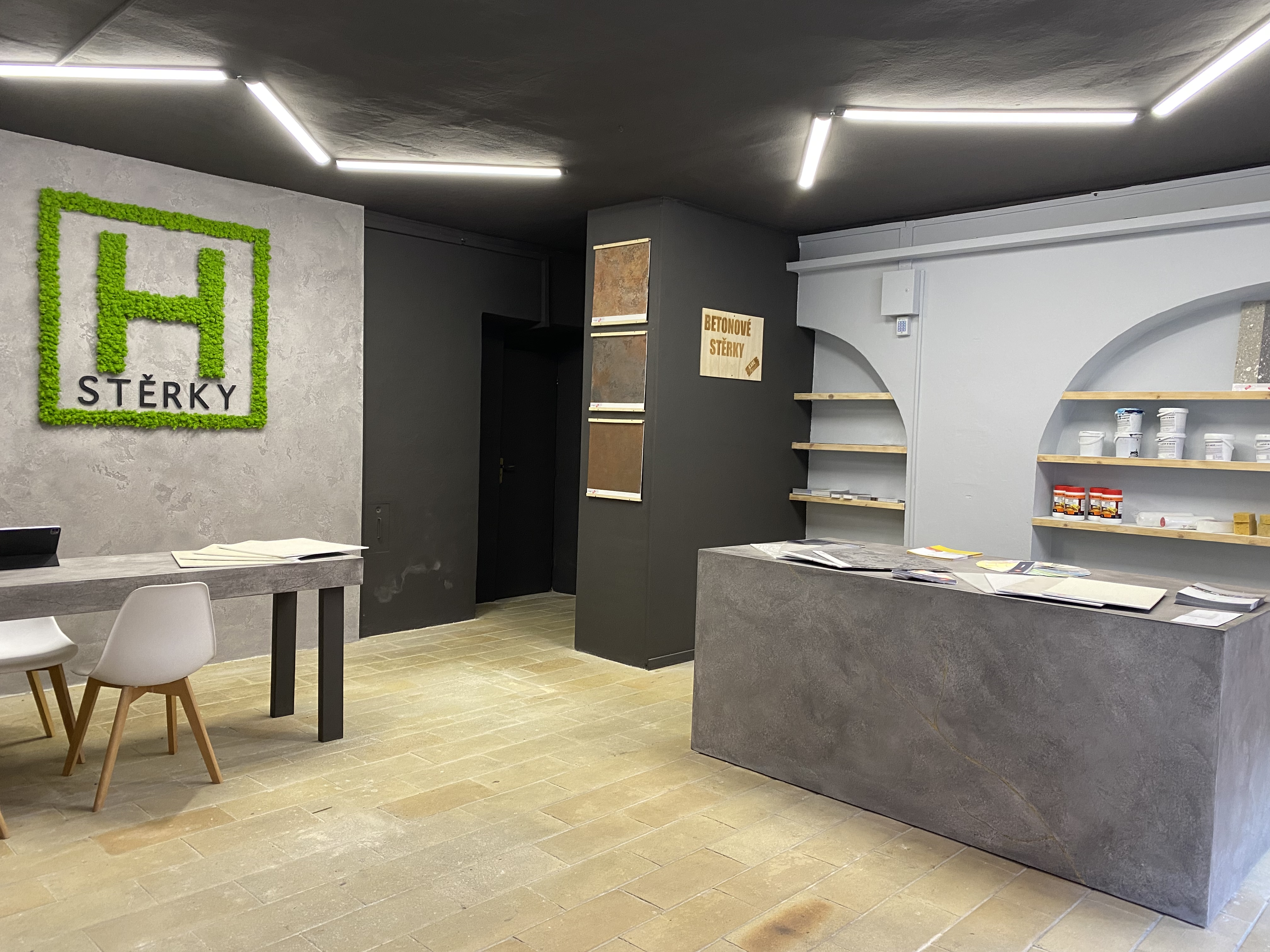 Moderní designové stěrky
